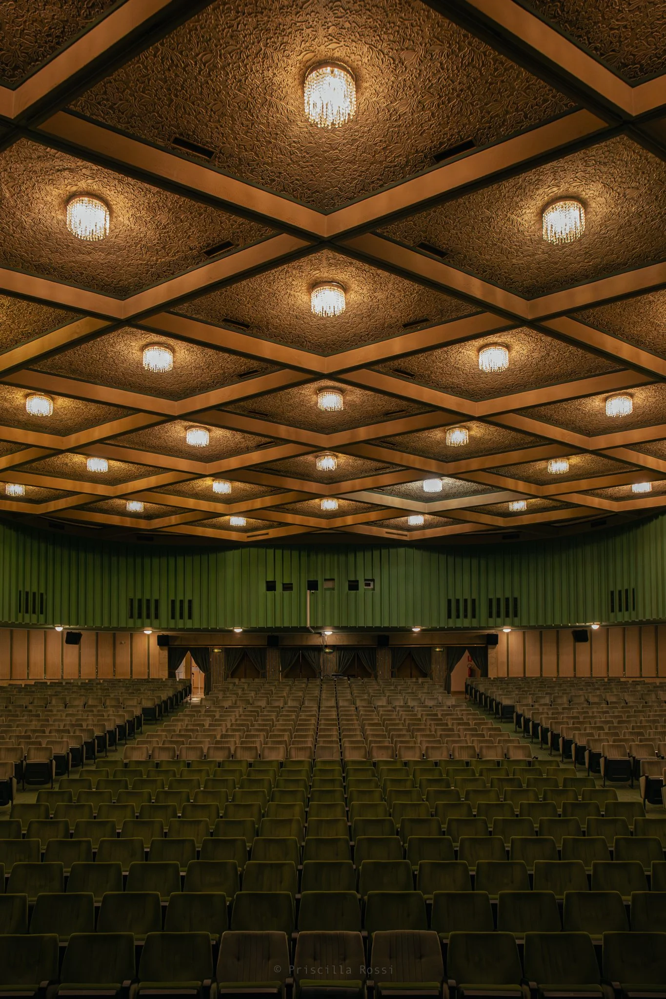 Teatro Golden, Palermo