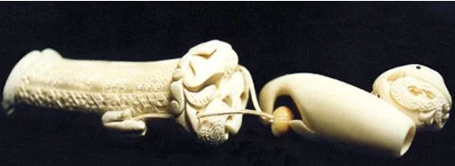 Hine Moana, a netsuke and nguru set combining Japanese and Māori elements