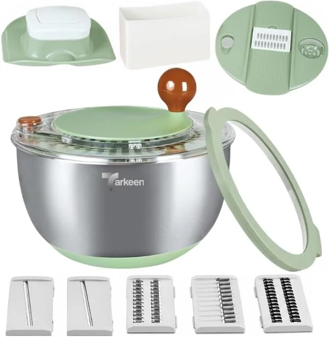 Quickly clean your garden goods with this multifunctional salad spinner.
