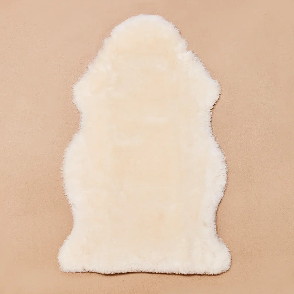 UGG - Natural Australian Lambskin Play rug