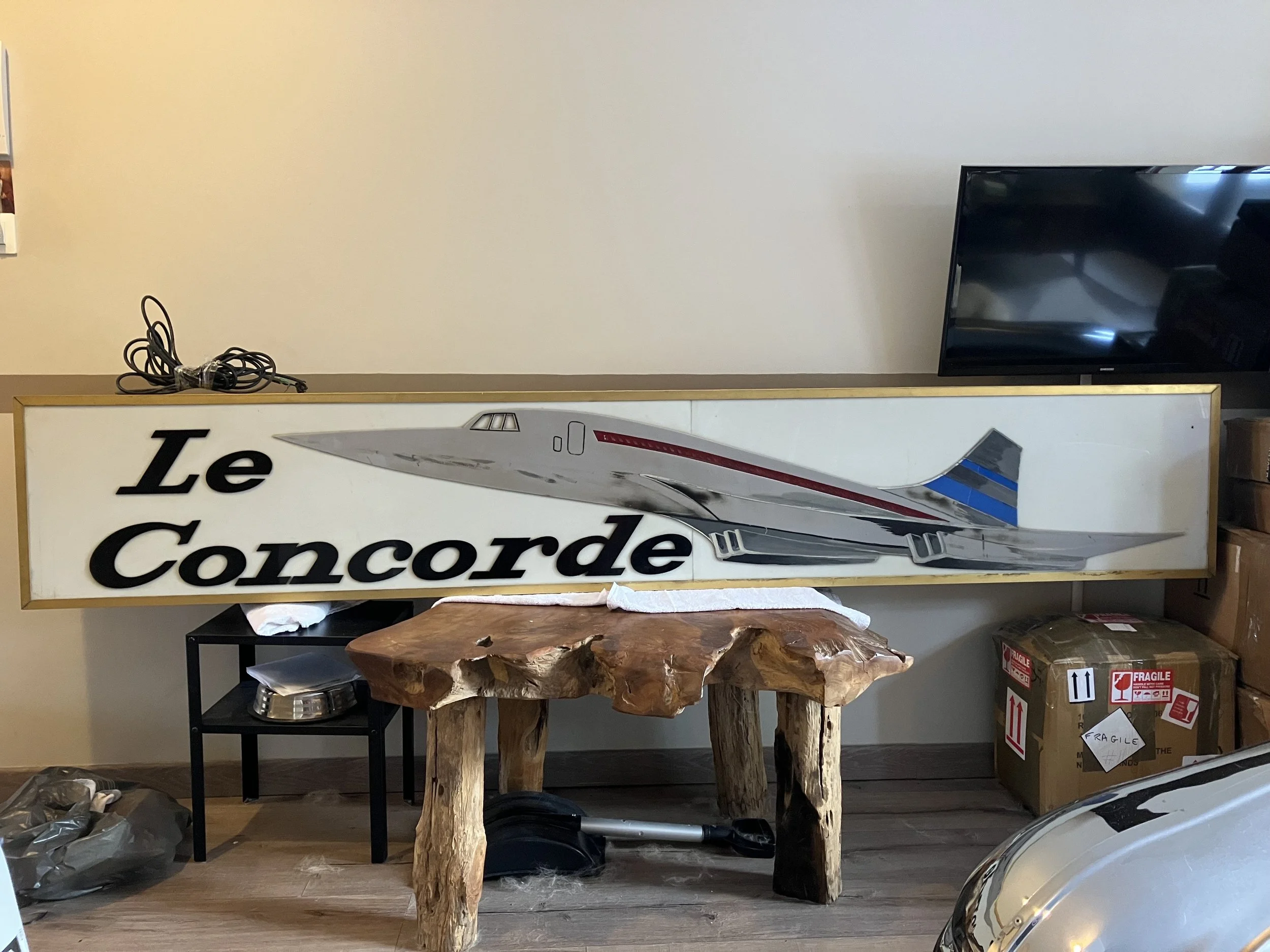COCORDE AIRLINE ORIGINAL ILLUMINTATED ADVERTISING SIGN ORIGINAL 1970`S