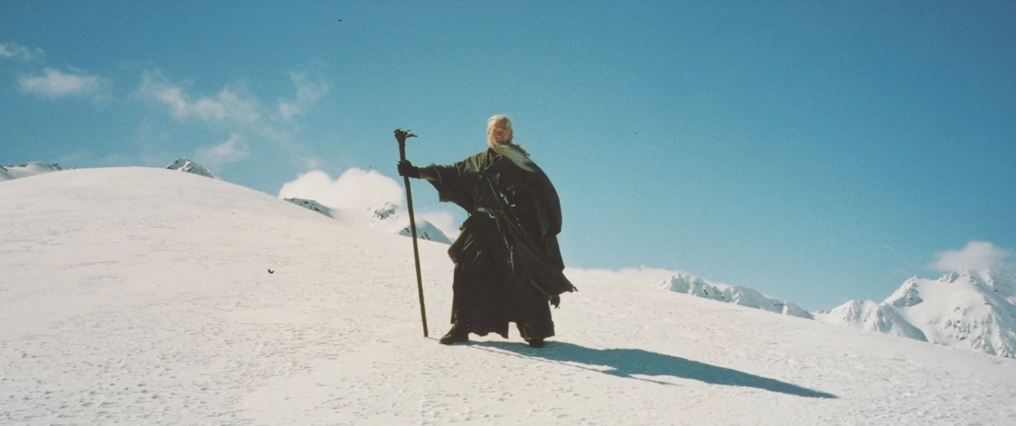 18. Ian McKellen on the set of Lord of the Rings © N:A from Ian McKellens private archive.jpg