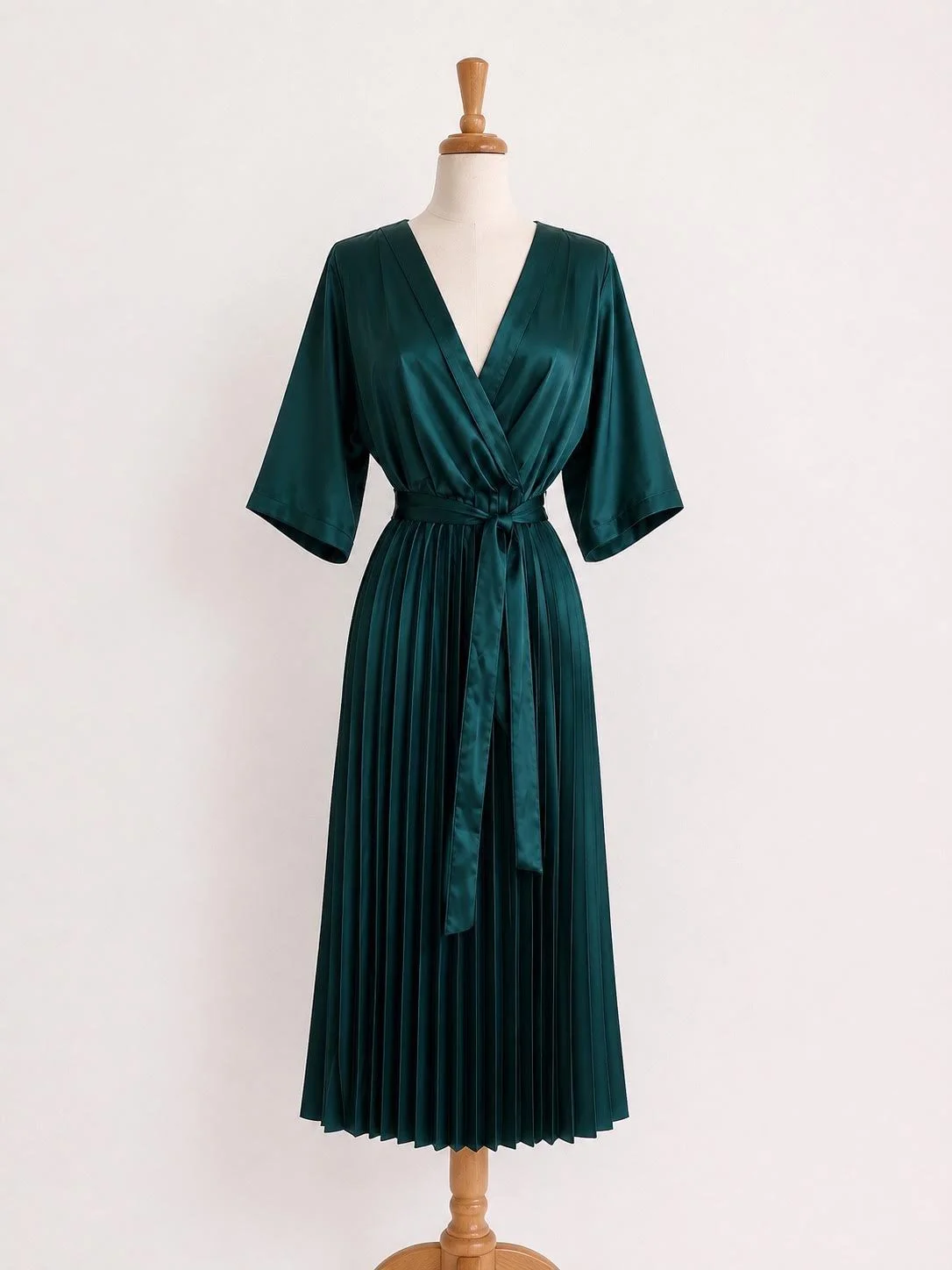 Yours London Emerald Teal Satin Pleated Midi Dress