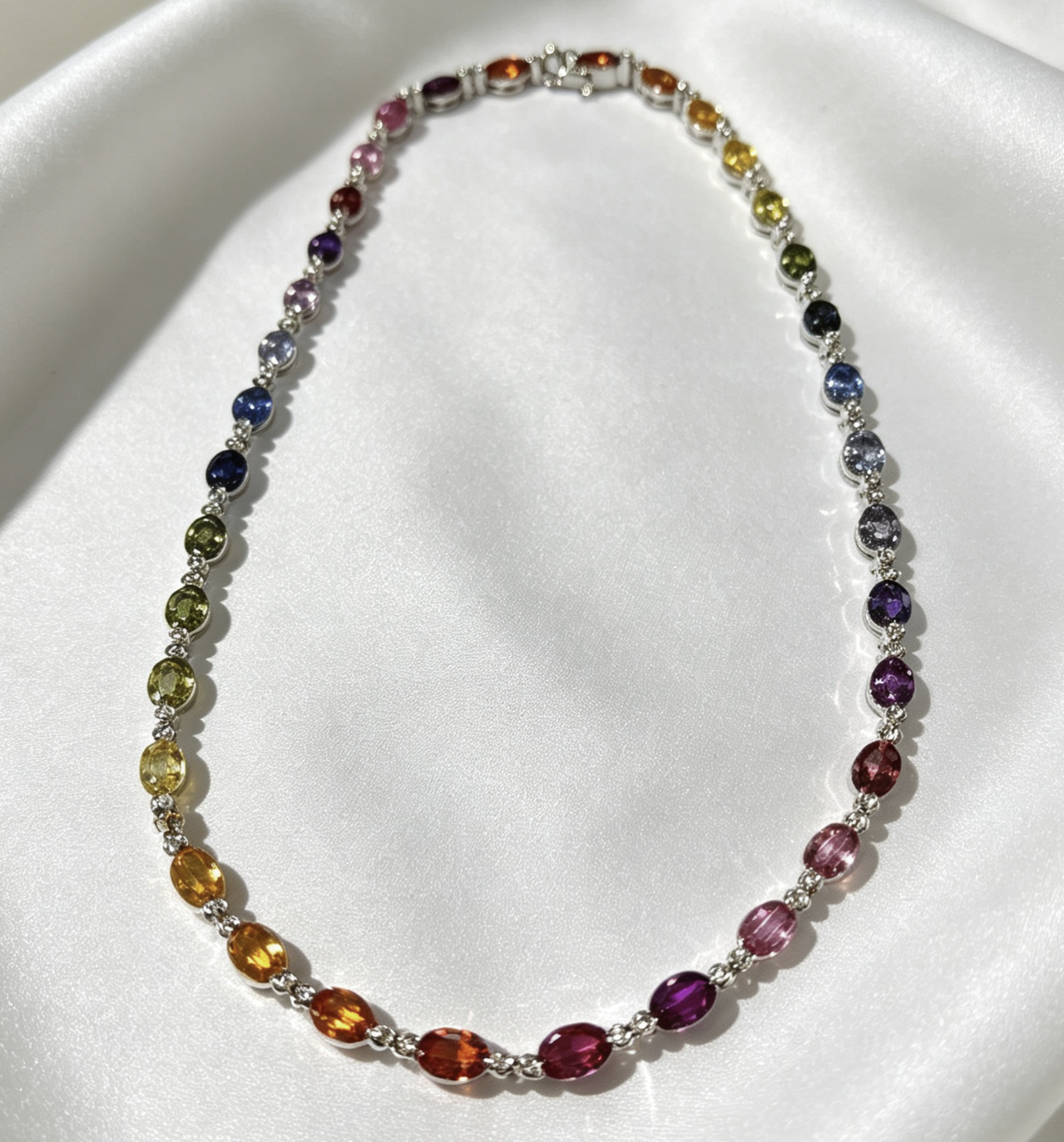18k White Gold Necklace With Colored Gemstones, Sapphires, And Diamonds, D-0.80ct, S-24.62ct