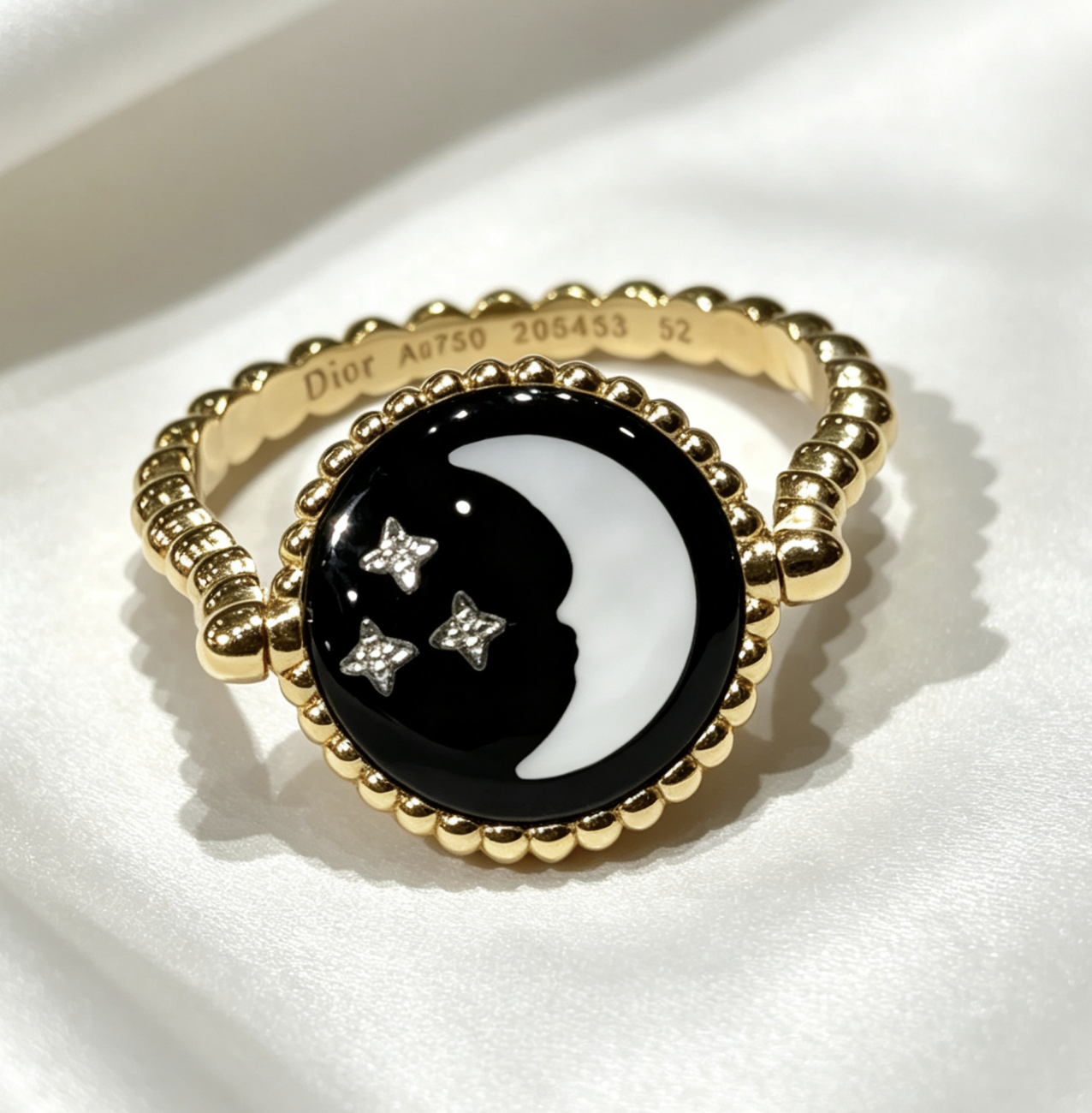 Dior 18K Gold Onyx Shell Diamond Ring