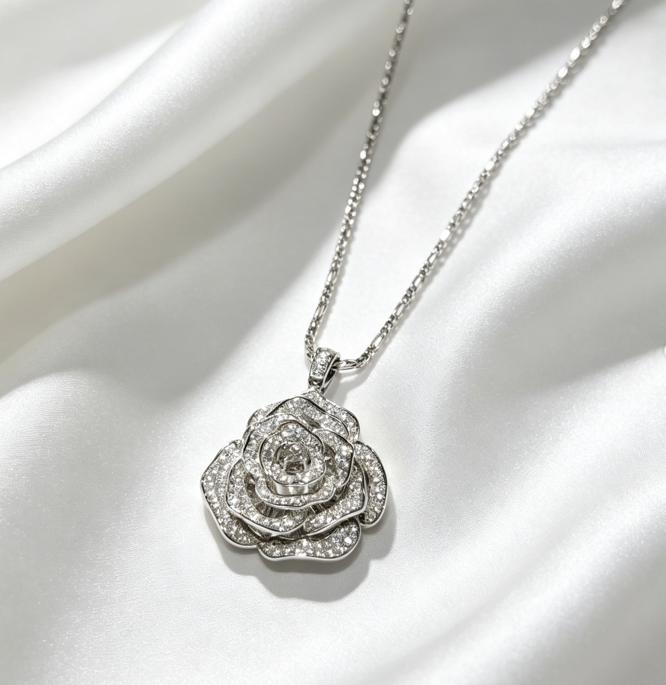 18K white gold diamond rose necklace, D-1.53CT, D-0.15CT