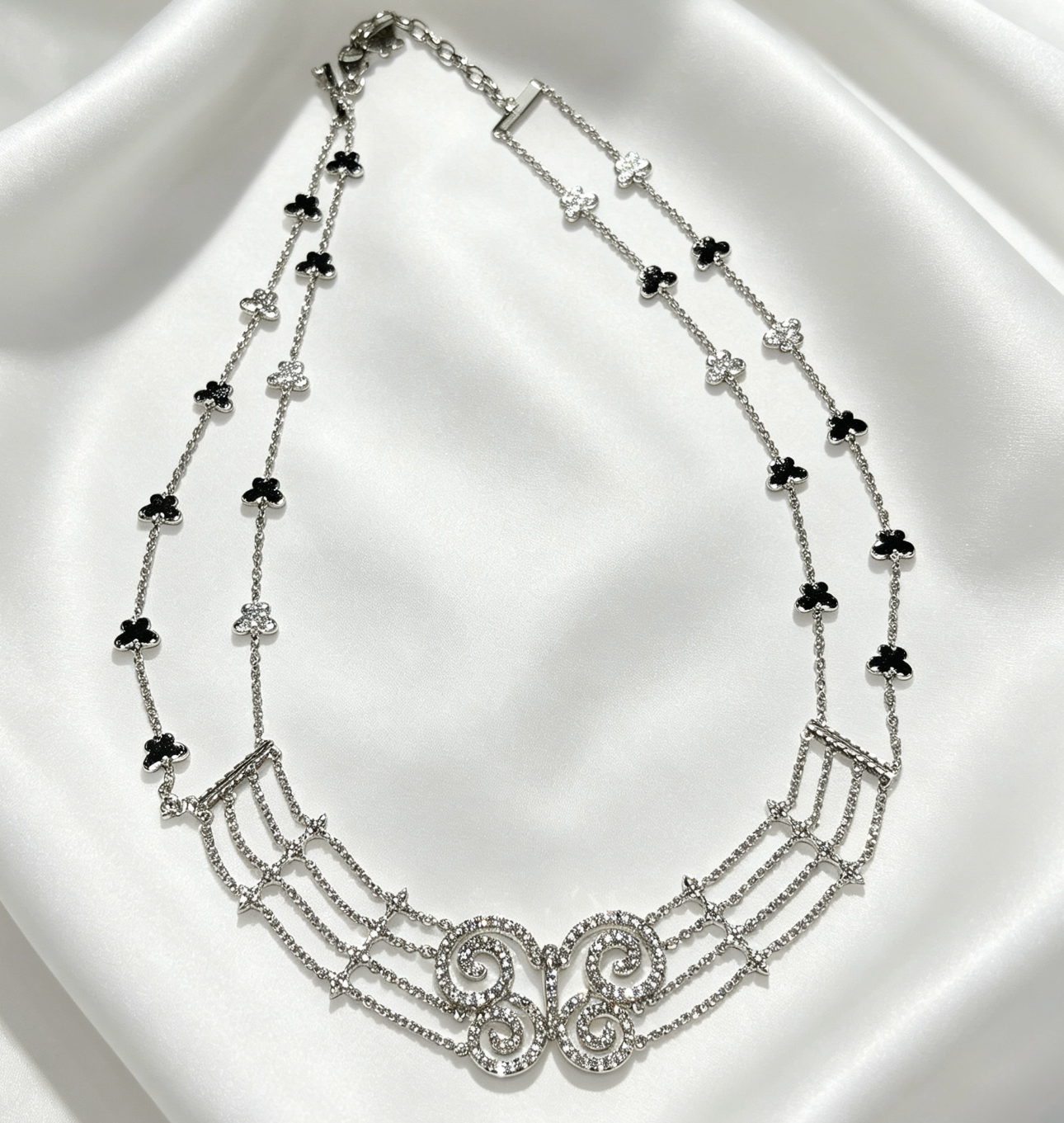 18K white gold diamond necklace, D-1.88CT