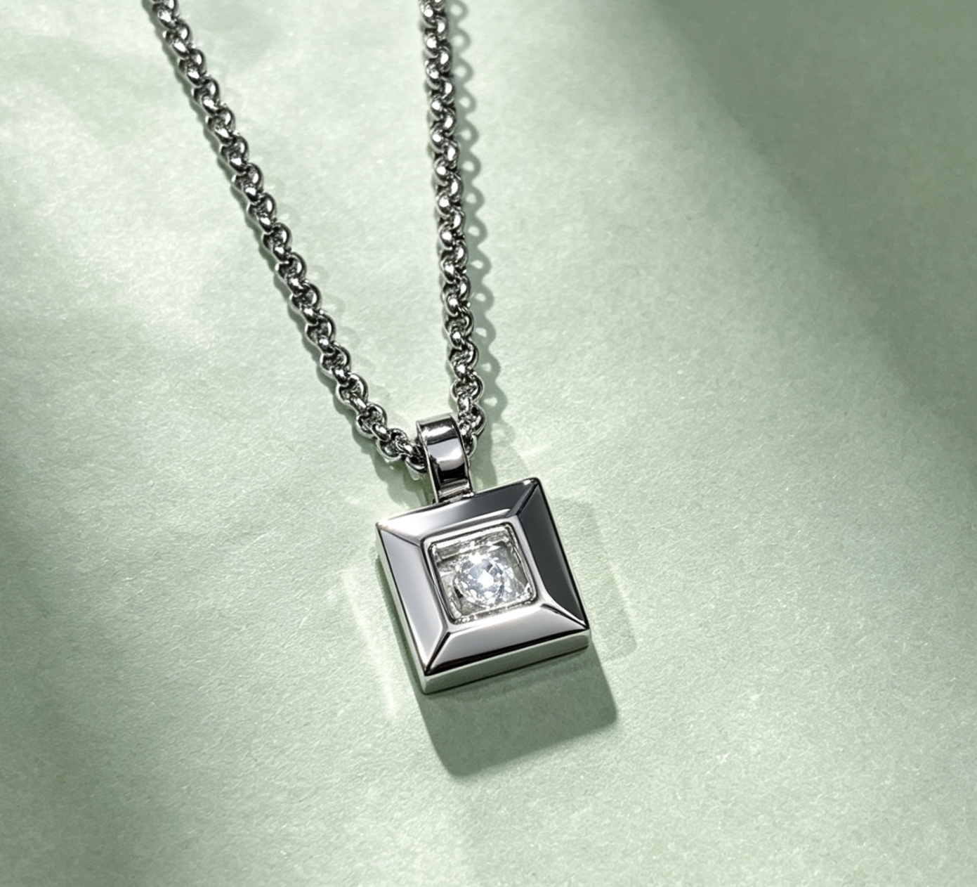 Chopard 18K白金走珠鑽石鏈墜(N.792938) (3241487)(證書&盒） 3錢5分6