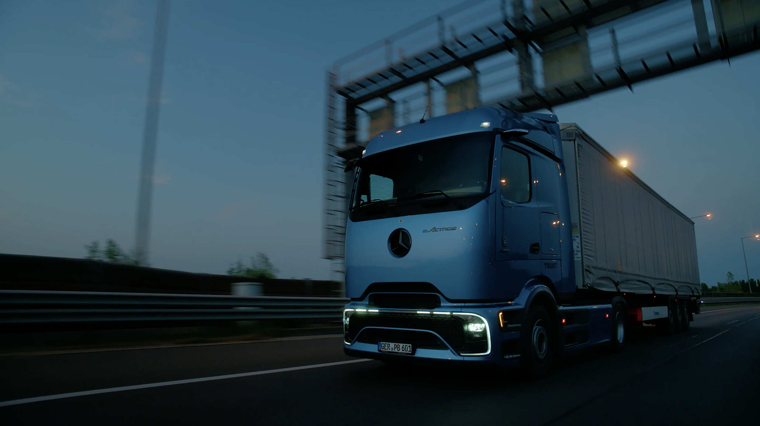 TRUCKS