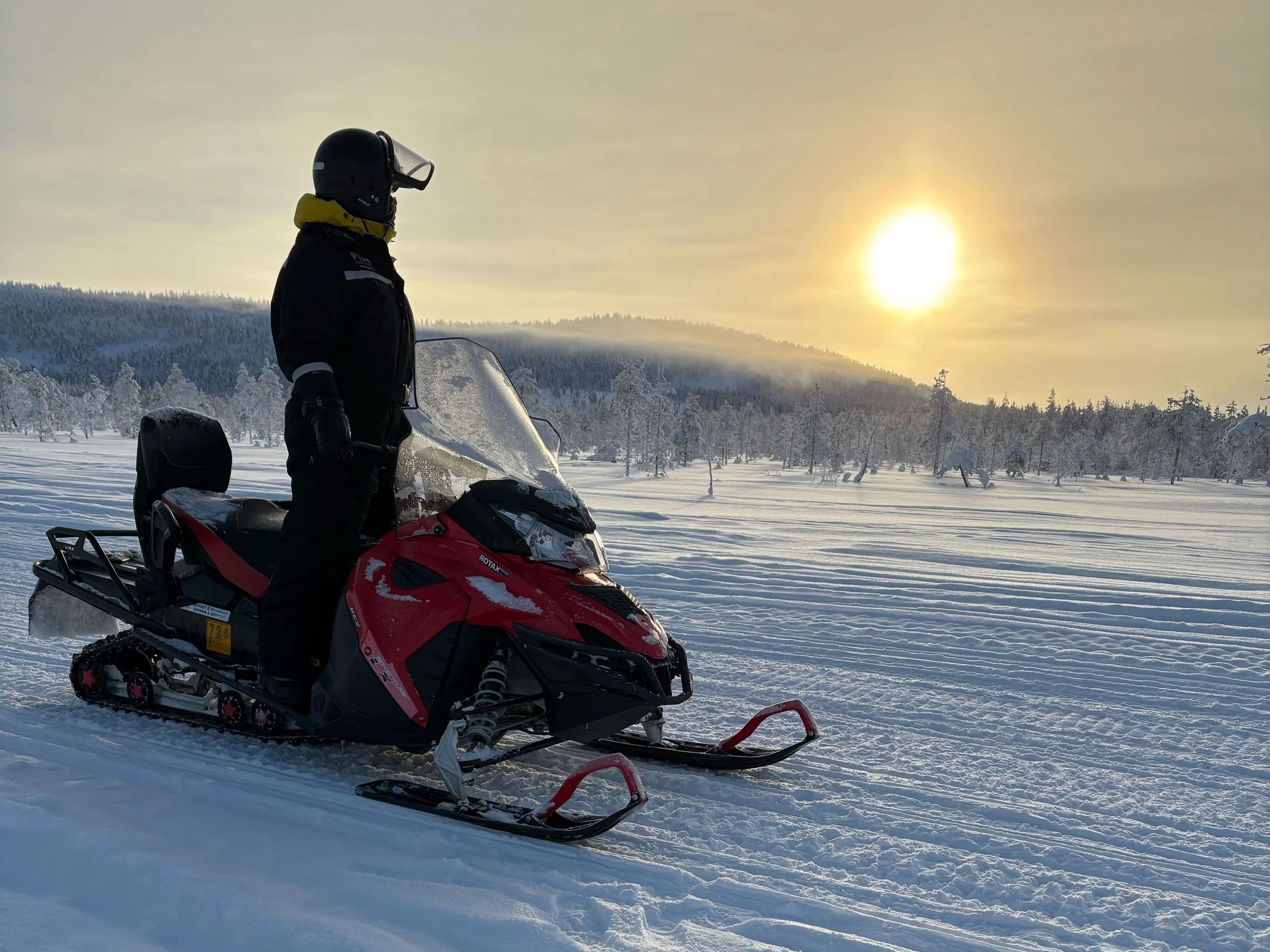 Snescooter i Lapland