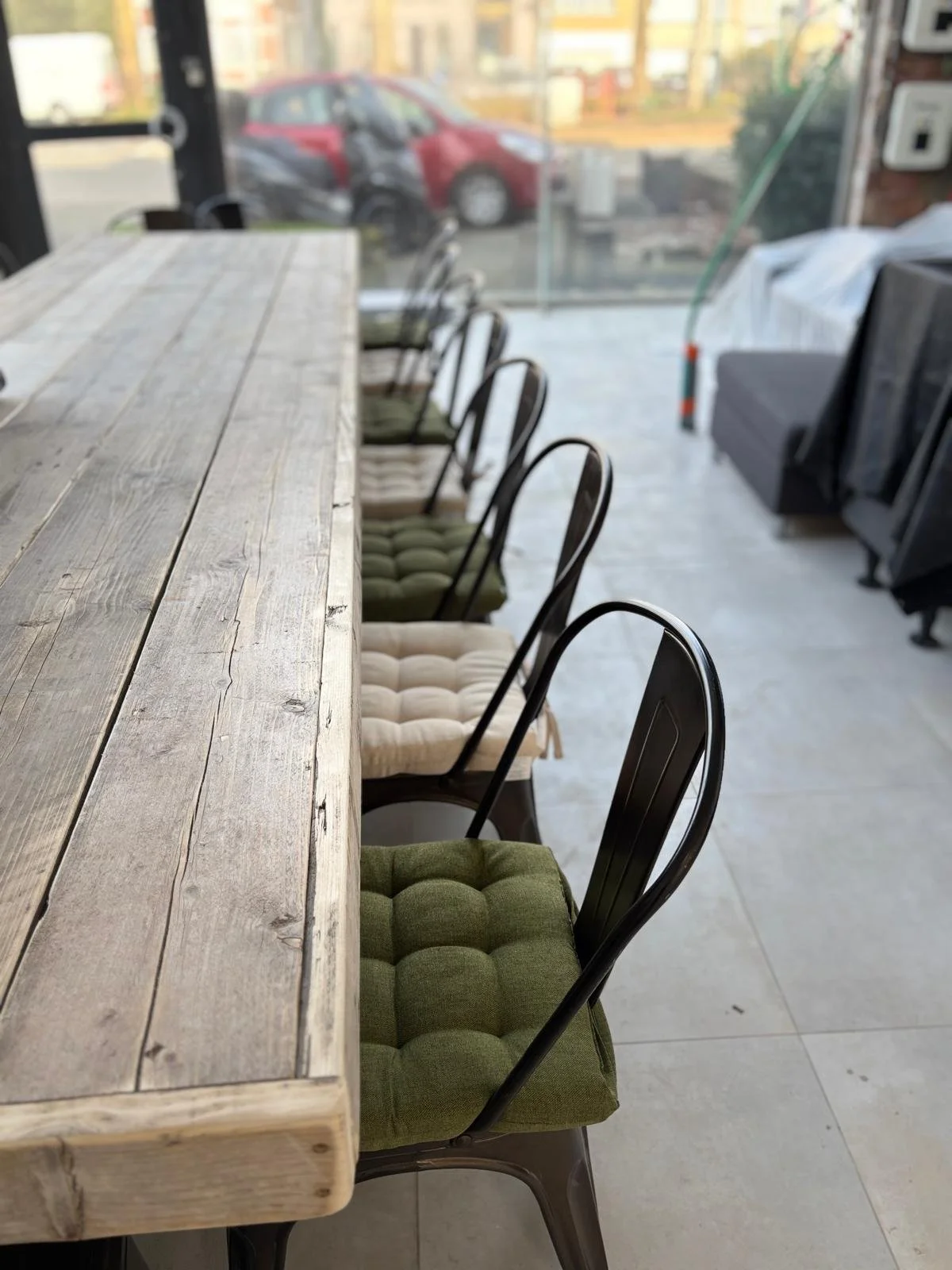 HARVEST COFFEEHOUSE