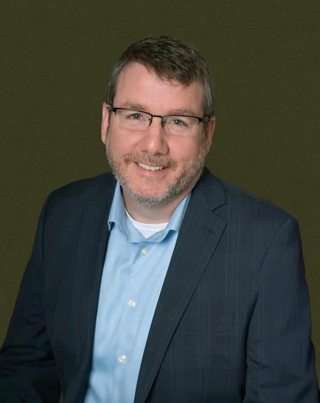 A portrait of Bob Goettle, LMHC, who treats individuals and couples in Washington (Seattle) and Colorado using EFT, PACT and psychodynamic approaches.