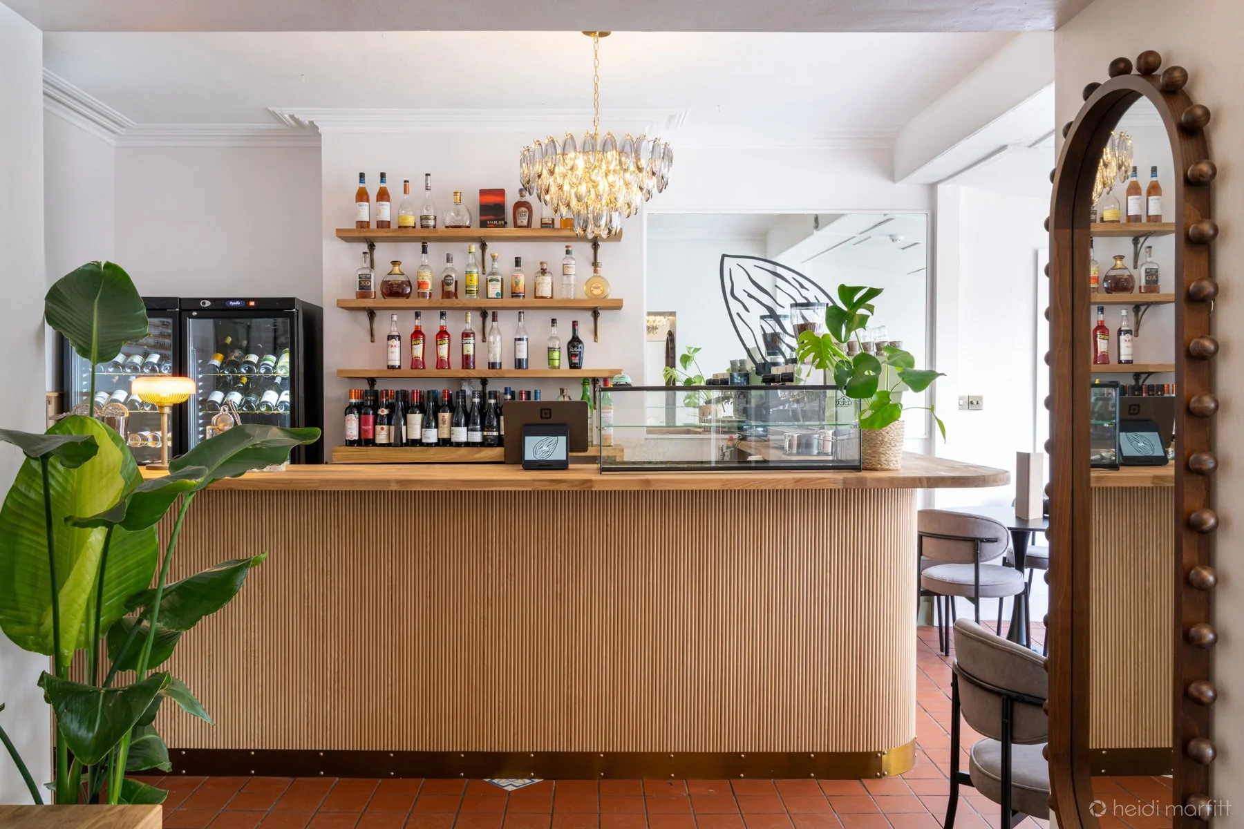 Stylish bar with a great selection of spirits, cocktails, mocktails, coffees, and beers from local suppliers. The cocktail bar is open on Friday and Saturday evening, and offers modern cocktails in a relaxed environment, from an award winning team.