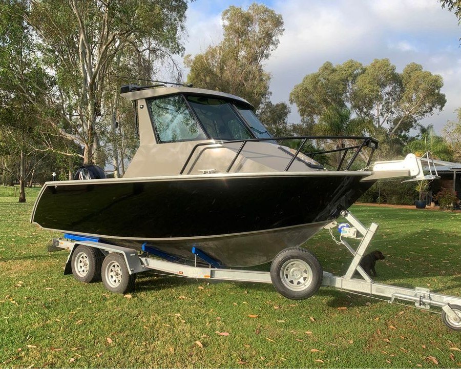 Sherwood Marine 600HT - 6m Hardtop aluminium boat kit - on the trailer, starboard bow quarter

