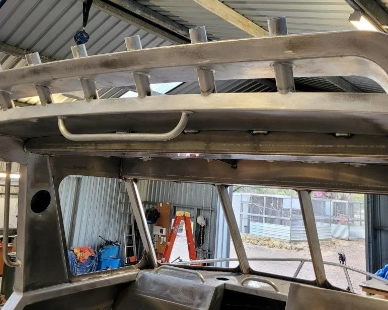 Sherwood Marine 600HT - 6m Hardtop aluminium boat kit - hardtop roof framing detail
