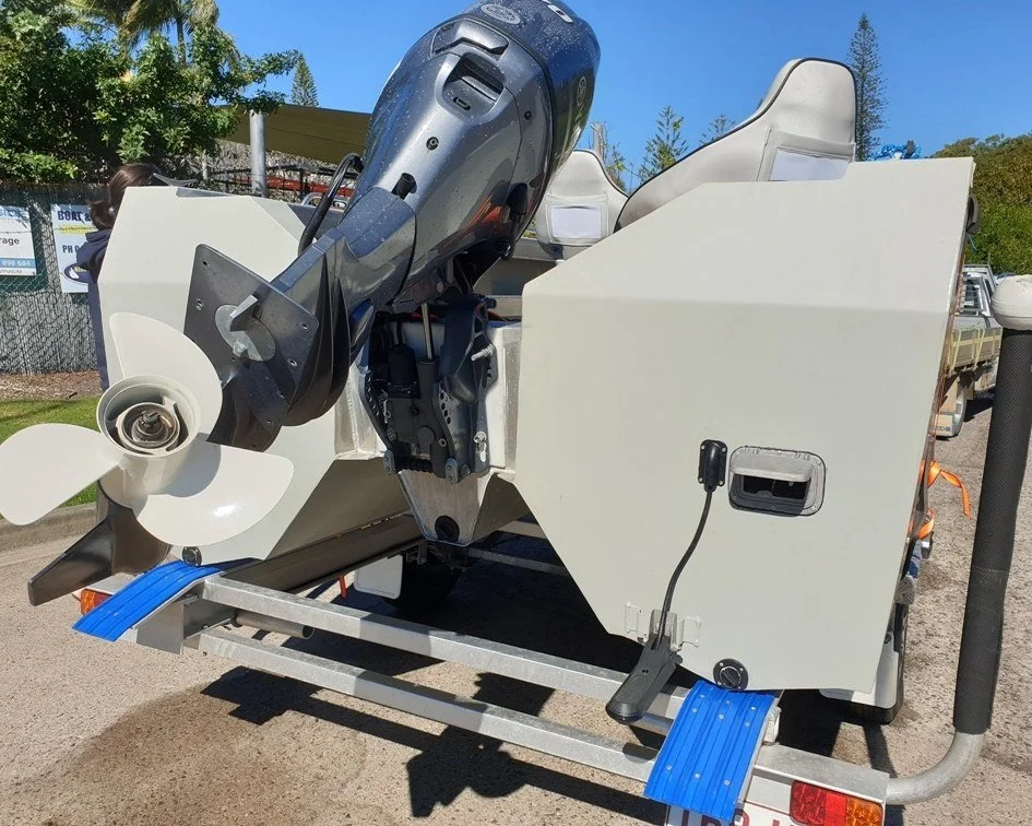 Sherwood Marine C450T tiller steer 4.5 m aluminium catamaran boat kit - on trailer stern view outboard
