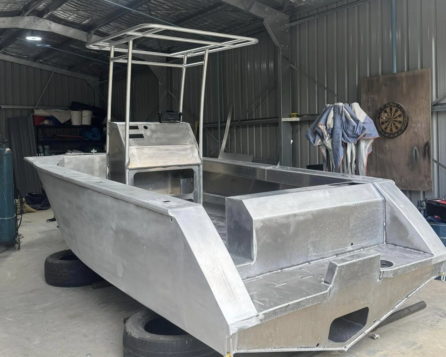 Sherwood Marine 530CC - 5.3m Centre Console aluminium boat kit - welded hull with  and targa frame, stern quarter
