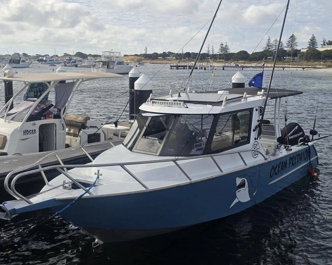 Sherwood Marine 780HT - 7.8m Hardtop aluminium boat kit - alongside, bow quarter
