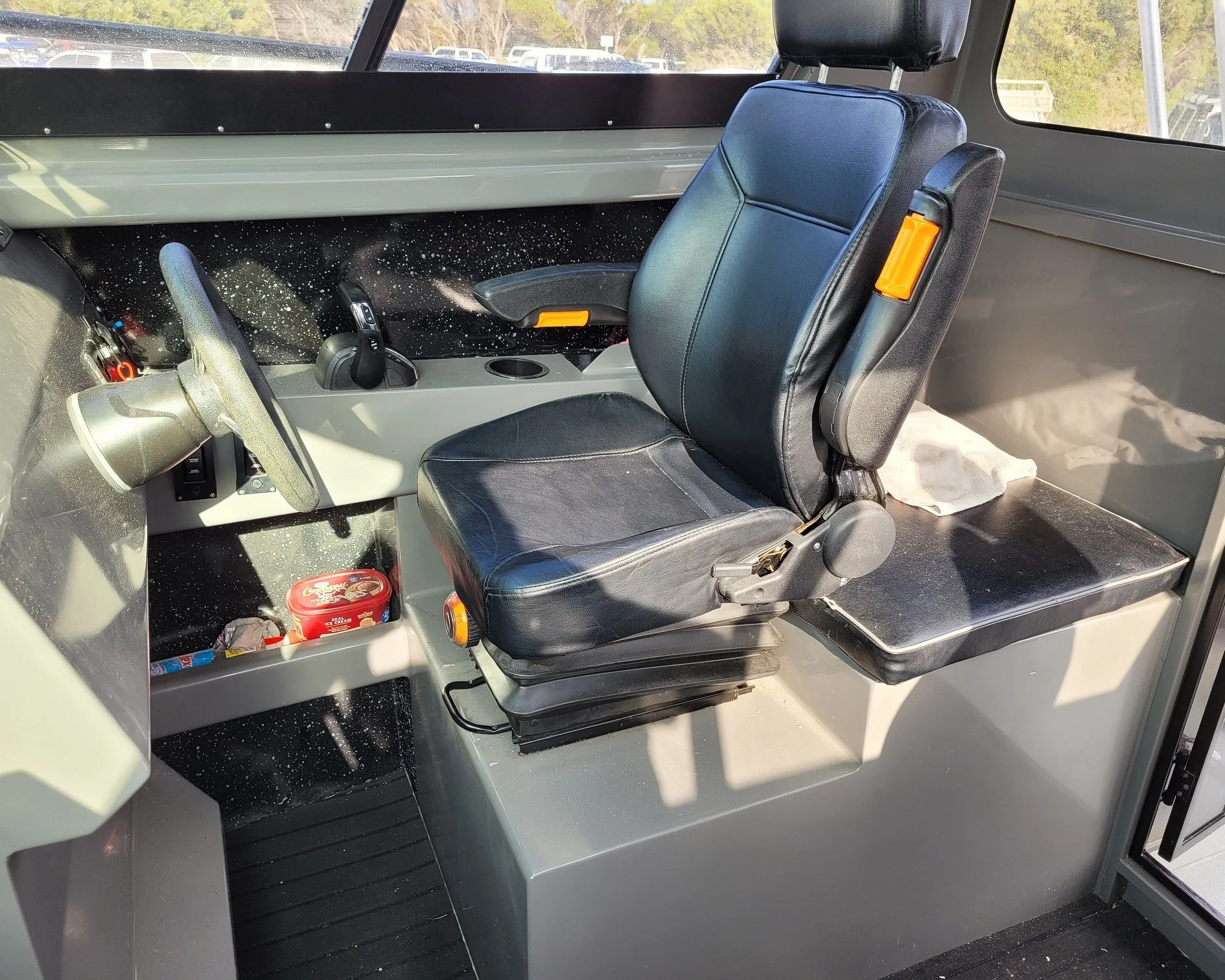 Sherwood Marine 780CAB - 7.8m Full Cab aluminium boat kit - helm seat, starboard side

