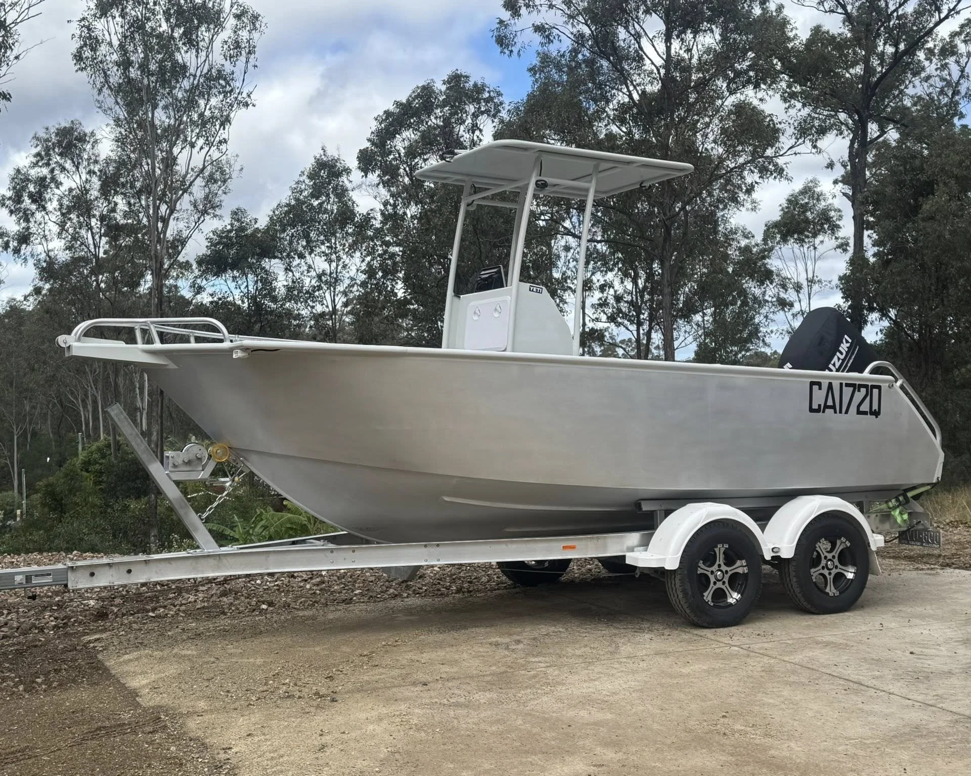 Sherwood Marine 530CC - 5.3m Centre Console aluminium boat kit - finished boat on the trailer, port profile