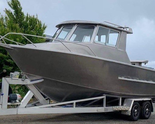Sherwood Marine 730CAB - 7.3m Full Cab aluminium boat kit - bare hull on trailer - Superseded model replaced by 750CAB
