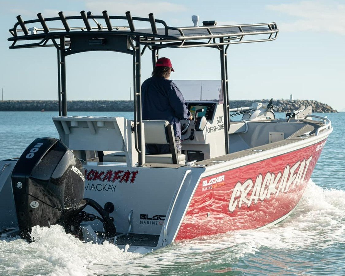Sherwood Marine 600CC - 6m Centre Console aluminium boat kit - underway, stern quarter

