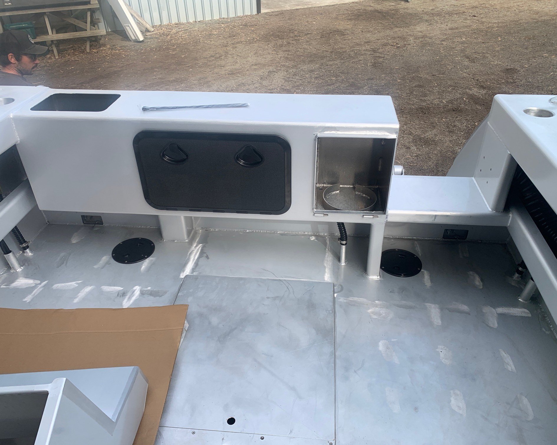 Sherwood Marine 750CCB - 7.5m Centre Cab aluminium boat kit - cockpit aft