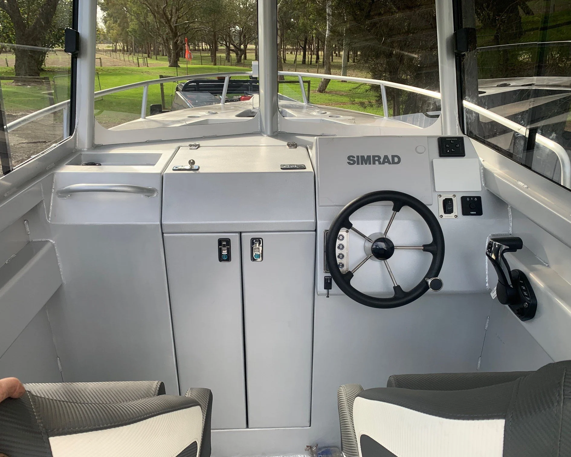 Sherwood Marine 750CCB - 7.5m Centre Cab aluminium boat kit - helm station and dash (fr windows)
