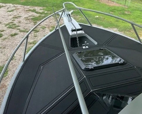 Sherwood Marine 700HT - 7m Hardtop aluminium boat kit - foredeck and anchor hatch
