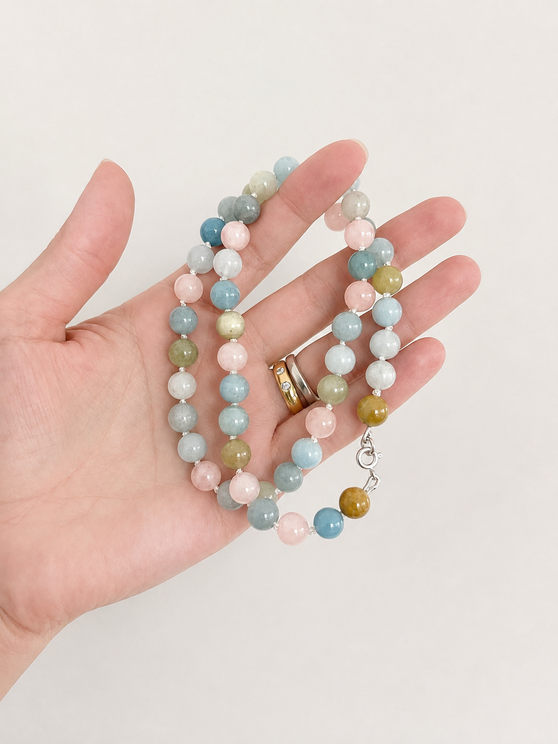 Mixed Beryl Stones (including Aquamarine and Morganite)