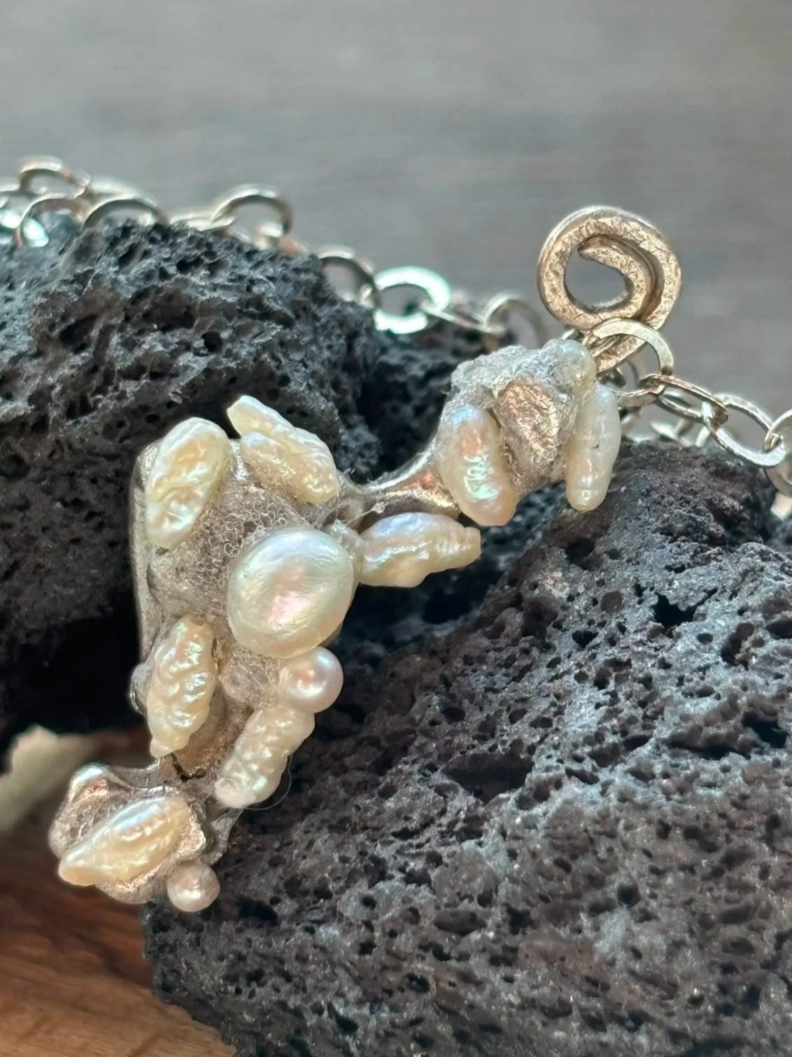 Tracey+O+Revuelta+Drift+Relic+Ocean+Treasures+Seahorse+Seafoam%2C+Pearl+and+fine+molten+silver+hand+cast+pendant+%288%29.jpg