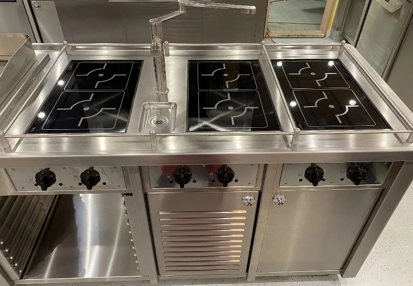 galley4.jpg