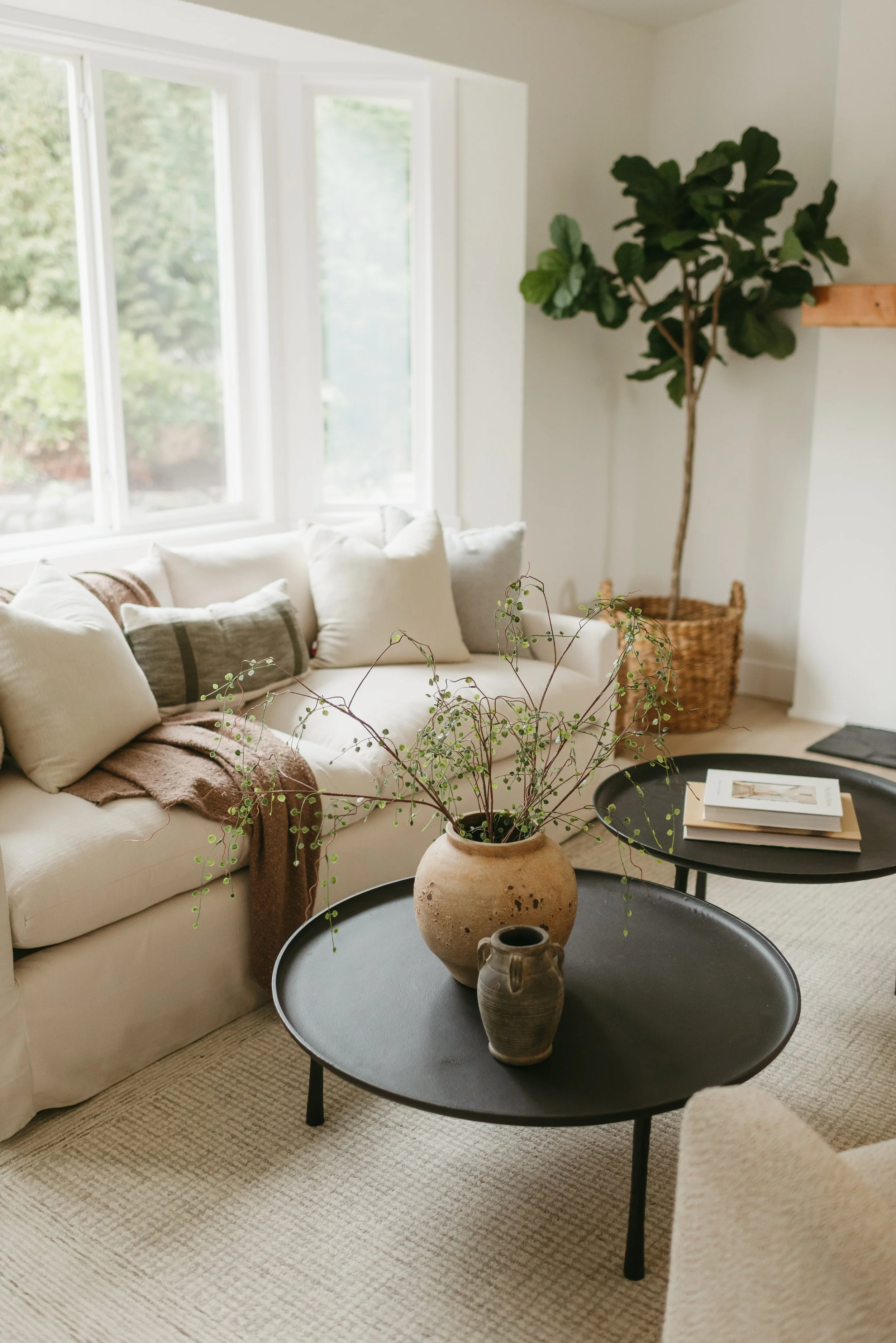 LovCo.X.IdealStaging.3.26.jahnilynnphoto.com-6.jpg