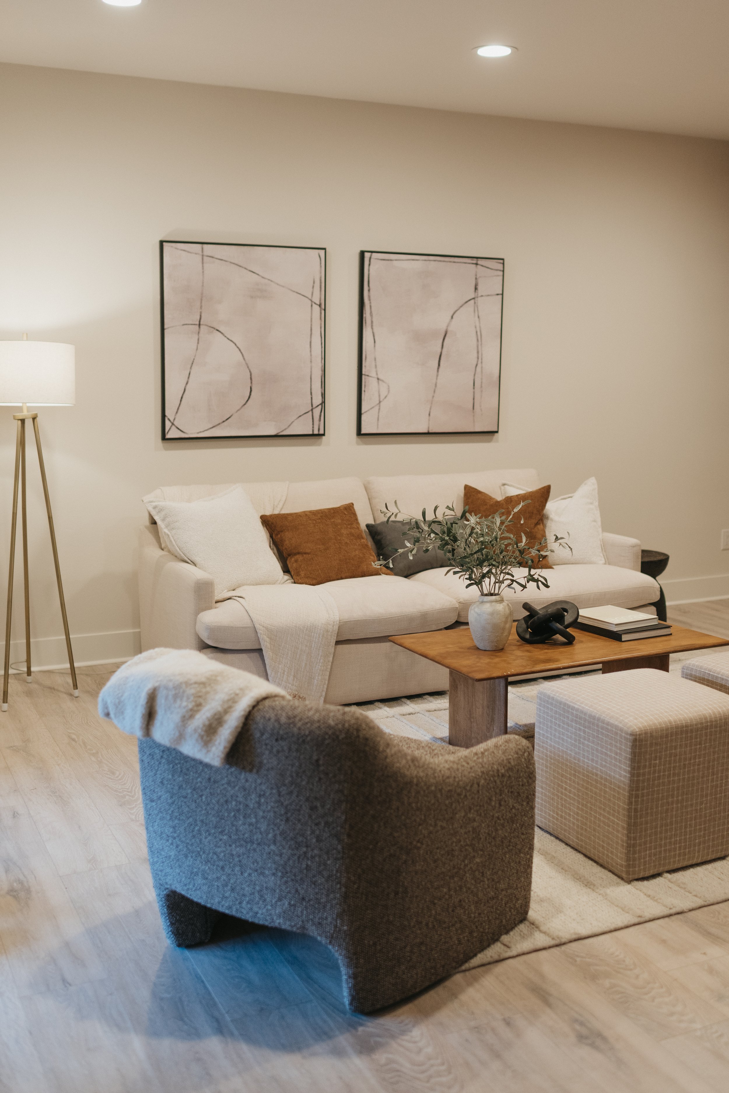IdealStaging1.26.jahnilynnphoto.com-2.jpg