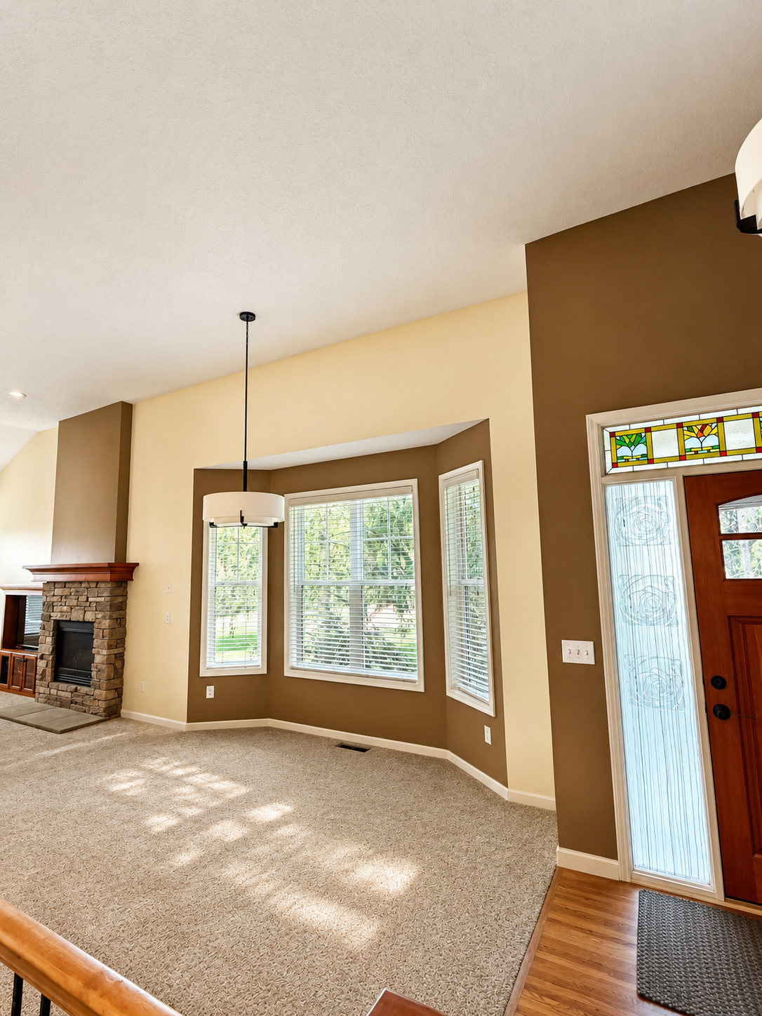 Minneapolis interior house painting. We repainted the main levels in this minneapolis home in two days.