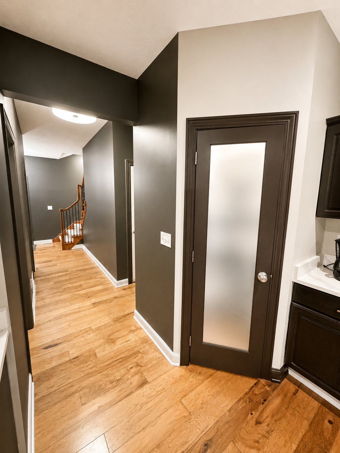 Full main level interior painting project in Golden Valley, Minnesota. We painted all of the walls, ceilings, and trim. This project took 3 days to complete.