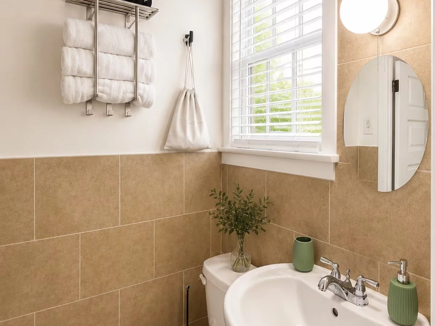 manor-17-bathroom_2-2.jpg