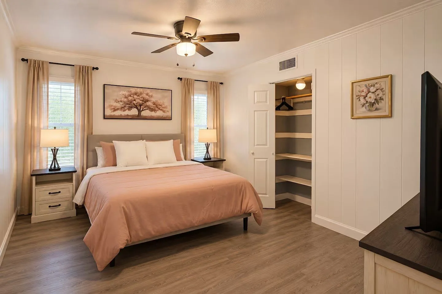 bedroom3.jpg