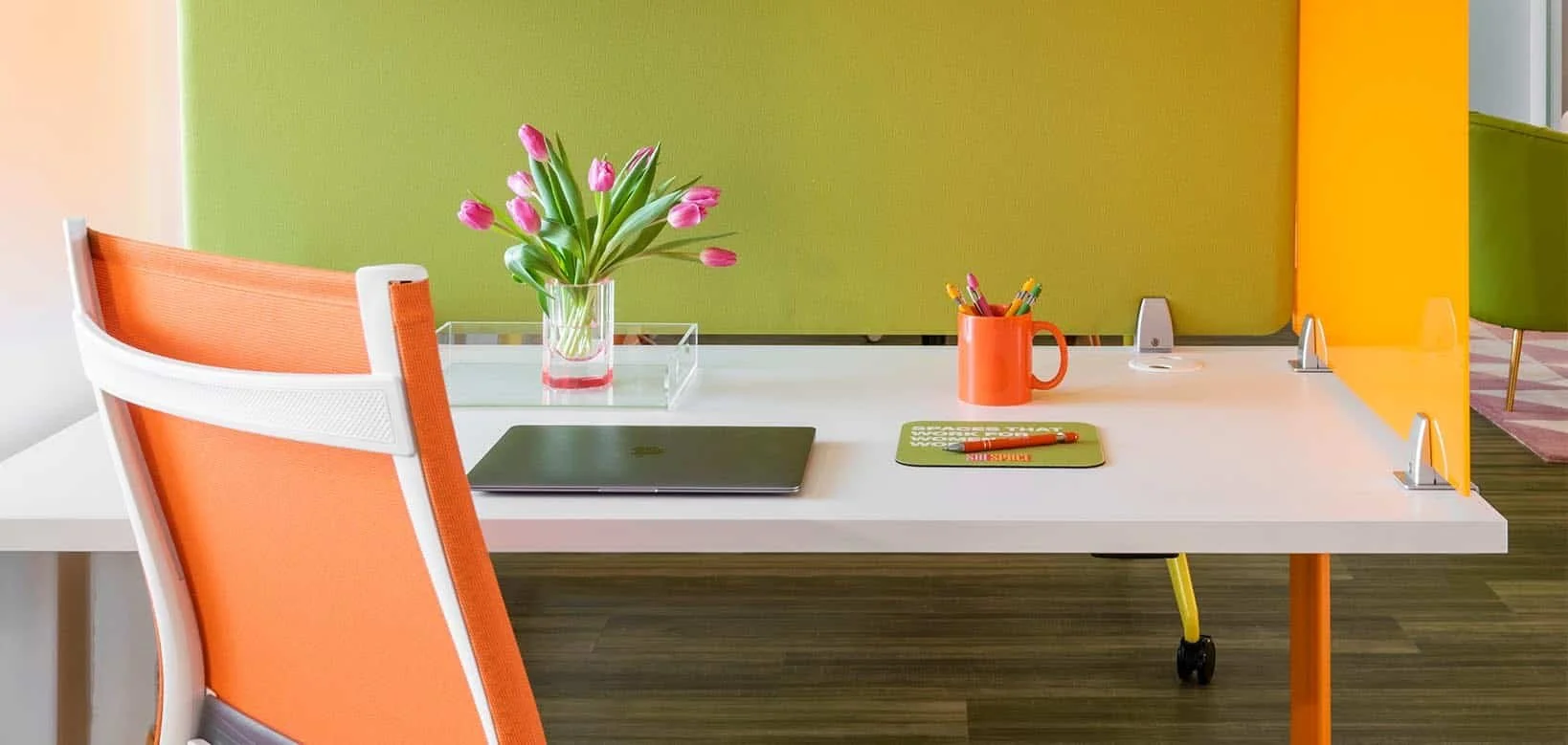 Dedicated-Desk_1638x779.jpg