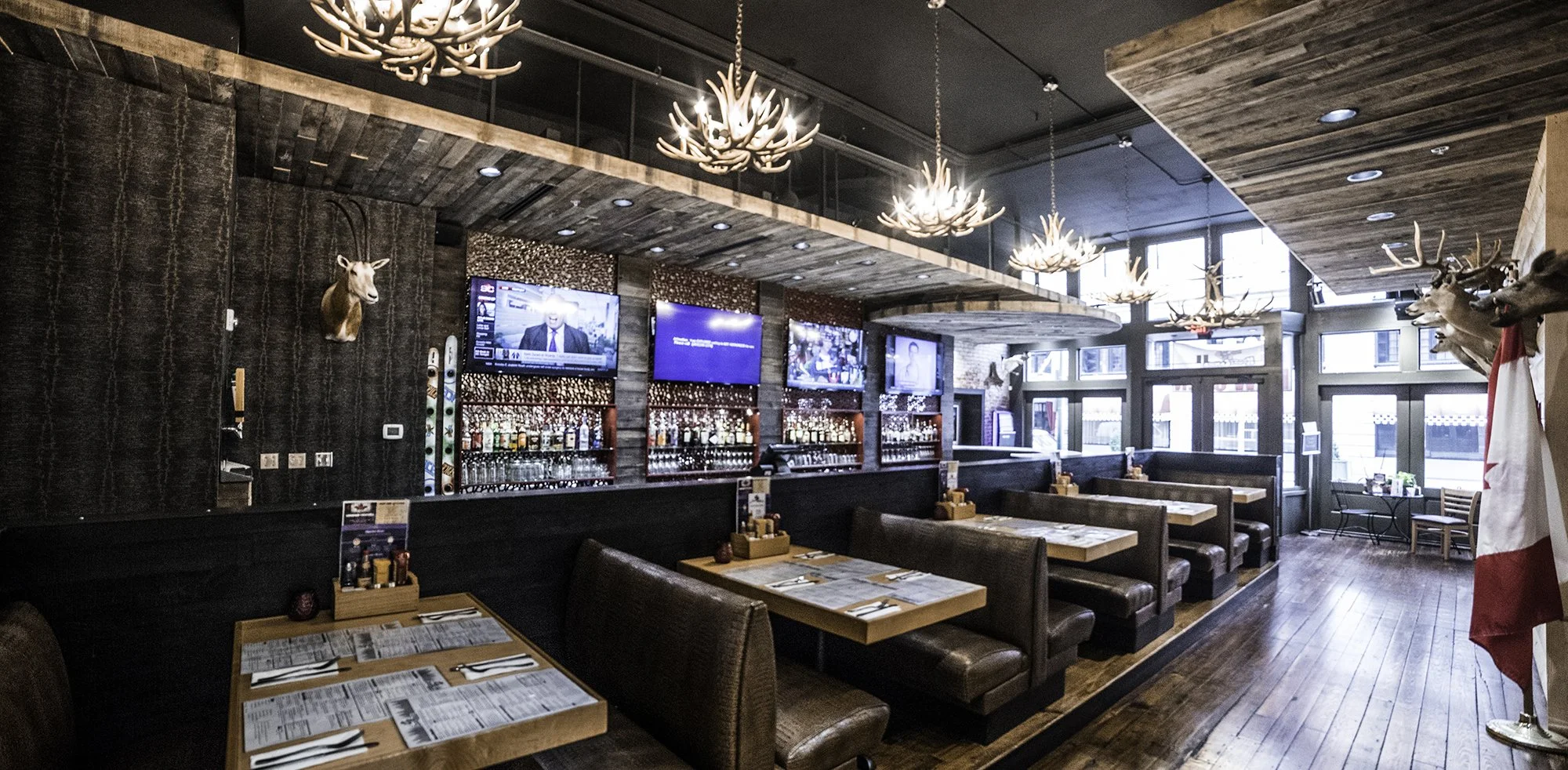 Kooky Canuck Downtown Memphis Restaurant