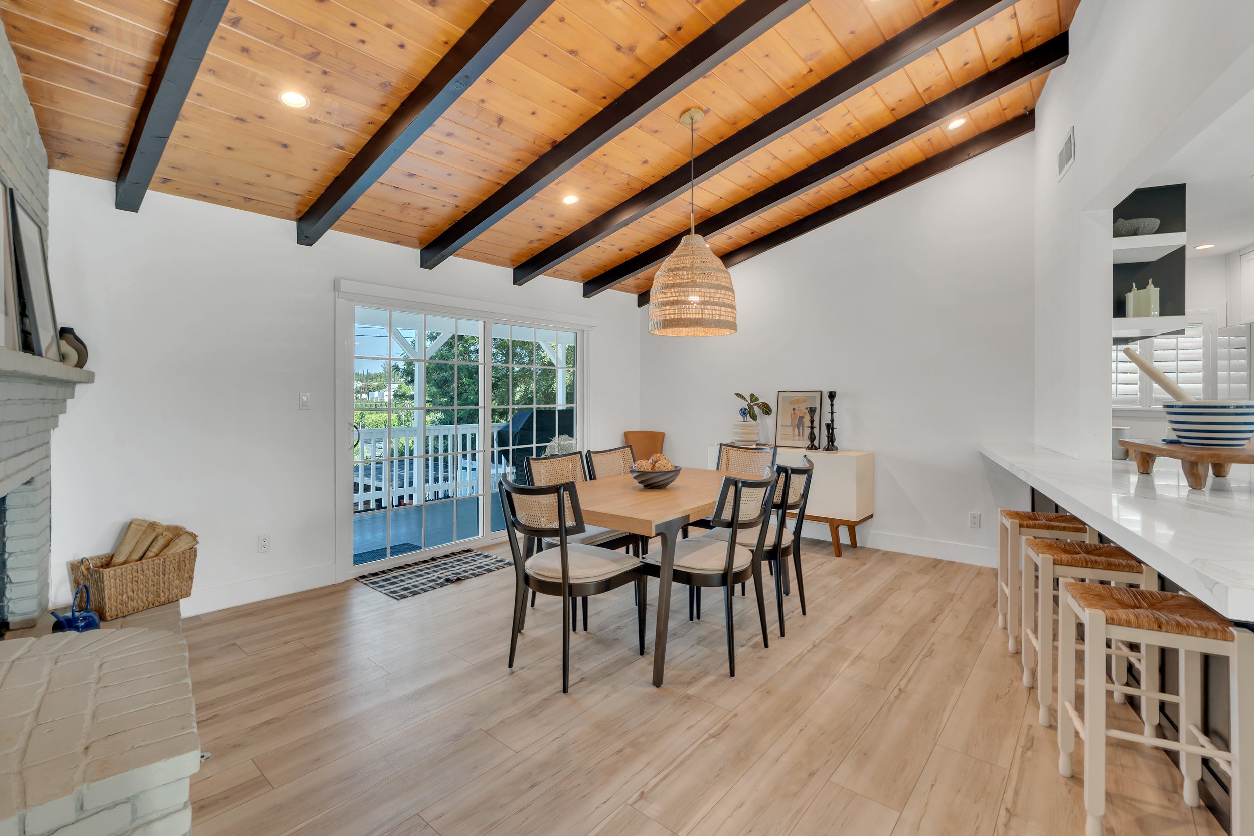 28-9449 Forbes Avenue-28.jpg