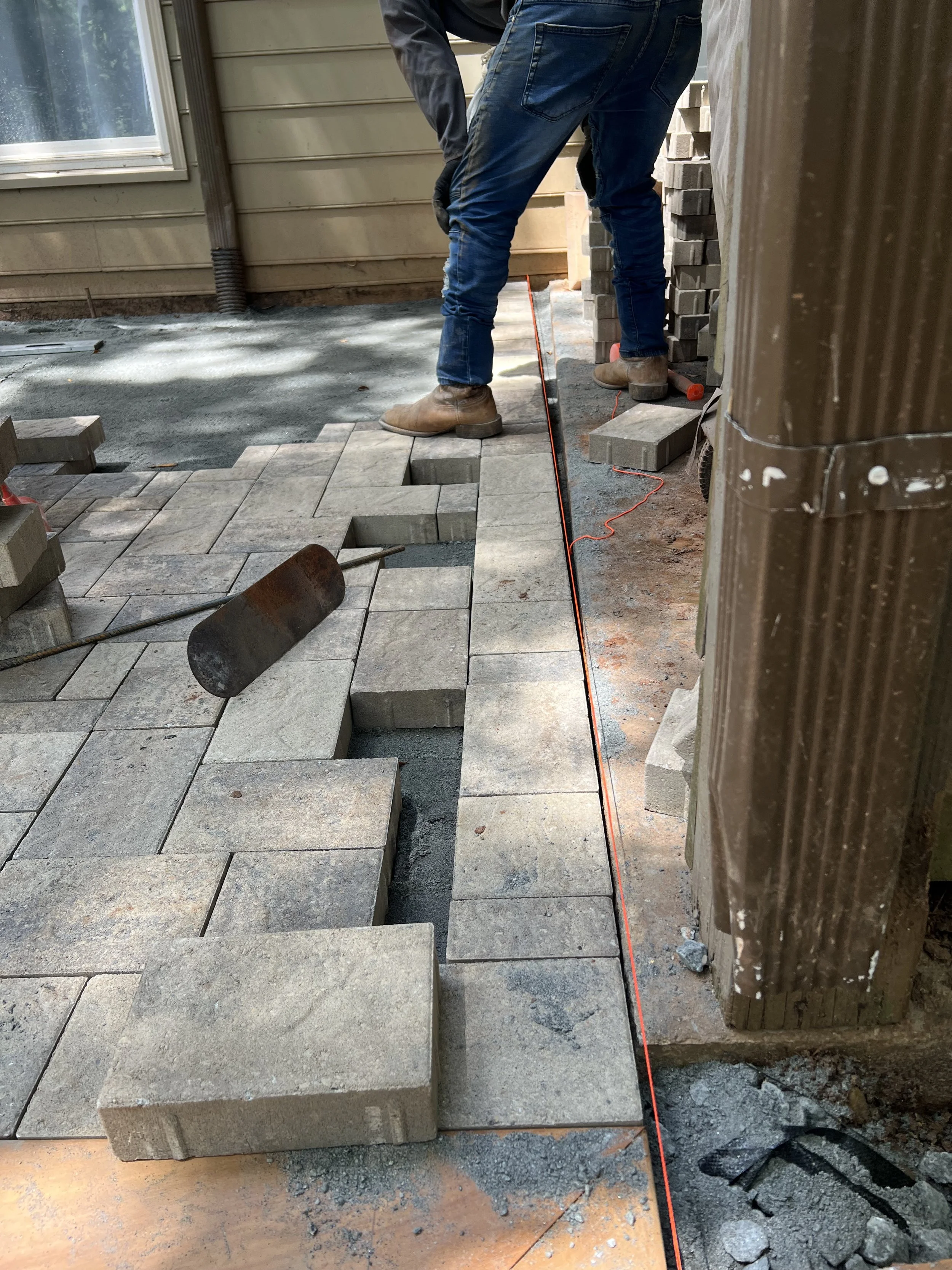 FirmbushConstuction_Hardscape_Deck_Paver13.jpeg