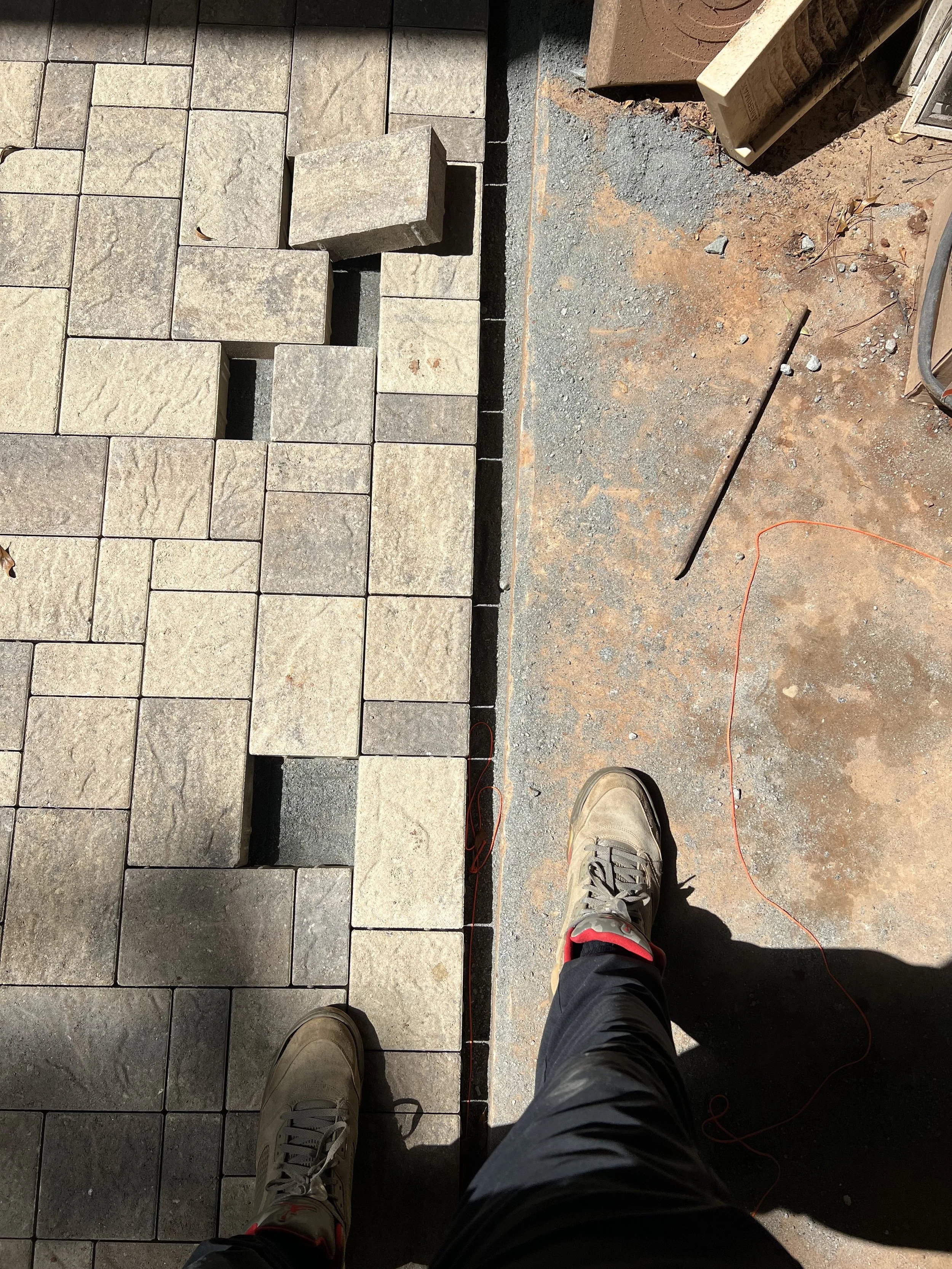 FirmbushConstuction_Hardscape_Deck_Paver.jpeg