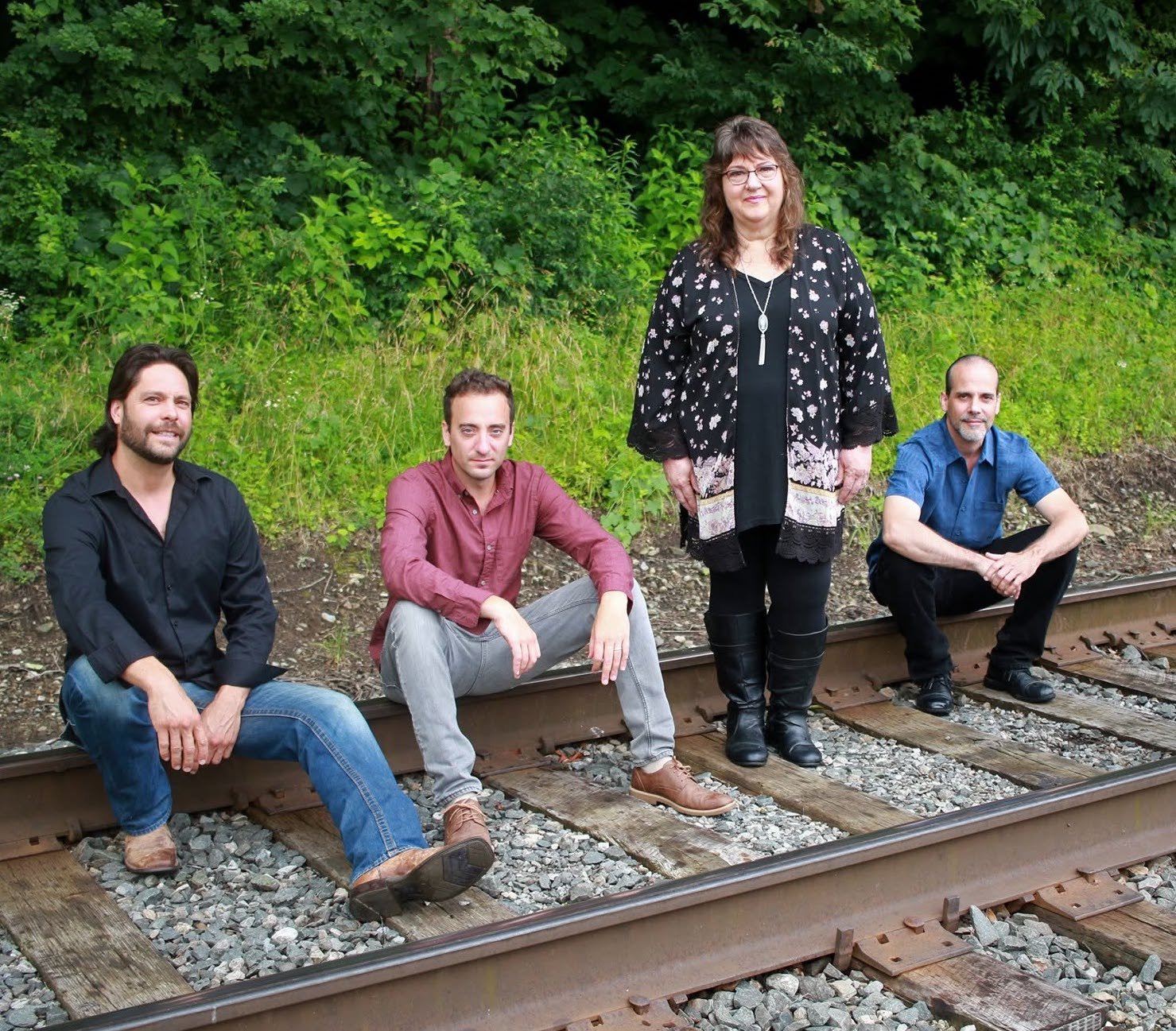 Groove Train Tracks.jpg
