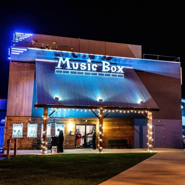 Sisters in Song at Music Box Supper Club