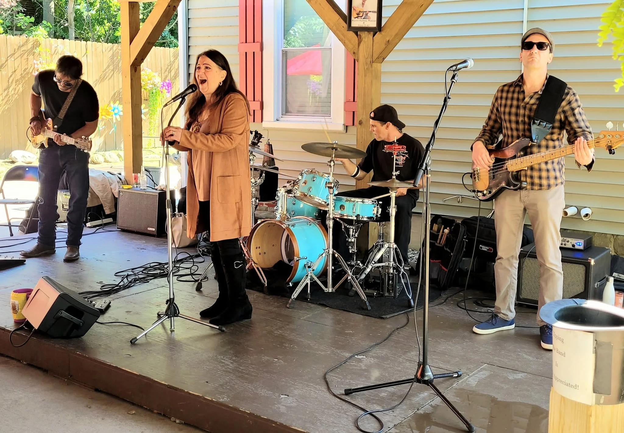 Groove Train Outside.jpg