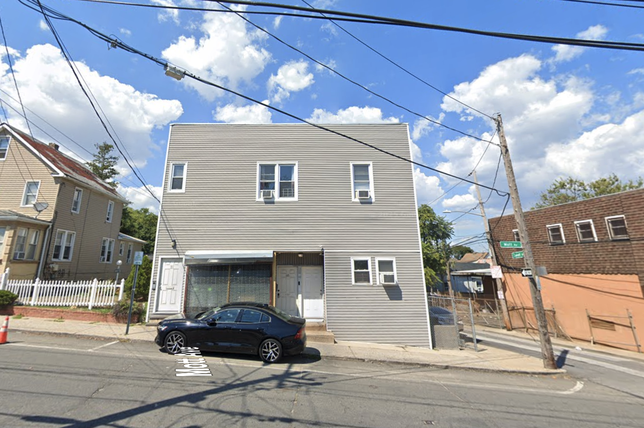 347 Mott Avenue, Inwood, NY 11096