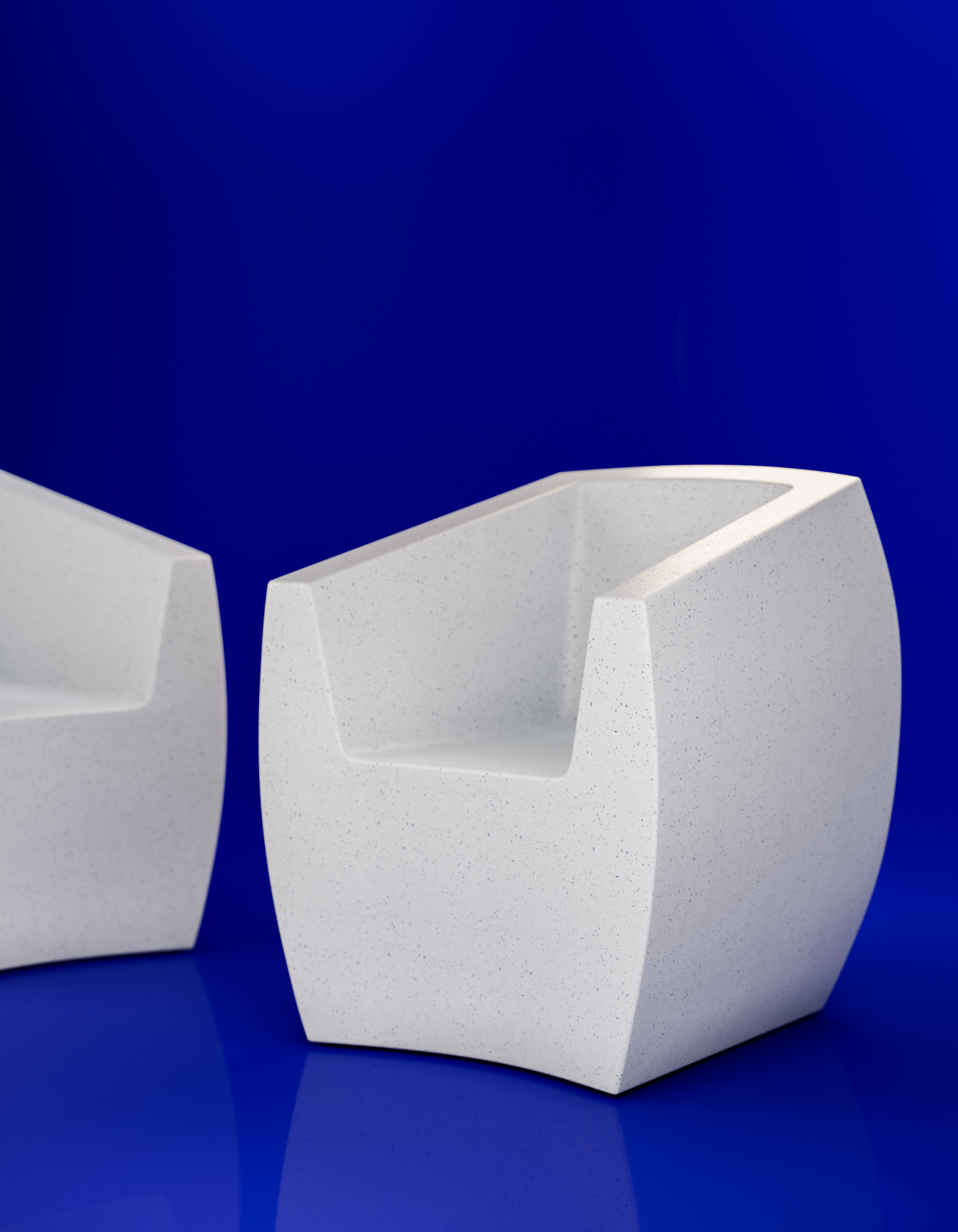 CURVED VAN DYKE CLUB CHAIR.png