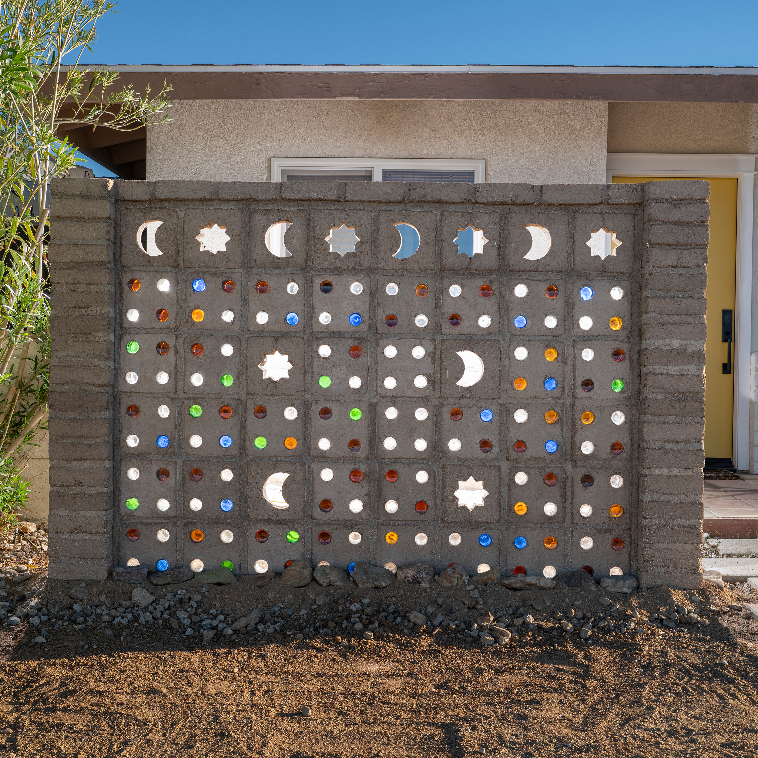Lumina Privacy Wall.png