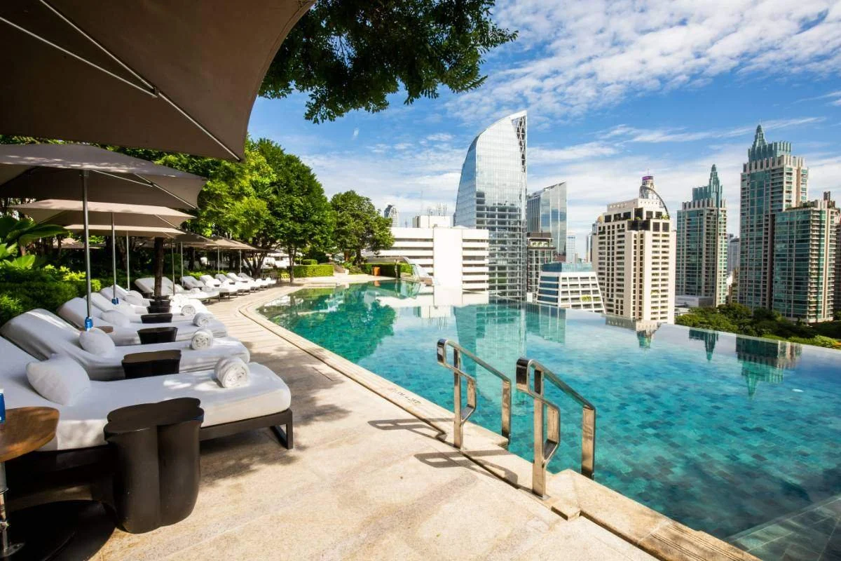 Infinity pool and Bangkok skyline at Park Hyatt Bangkok.